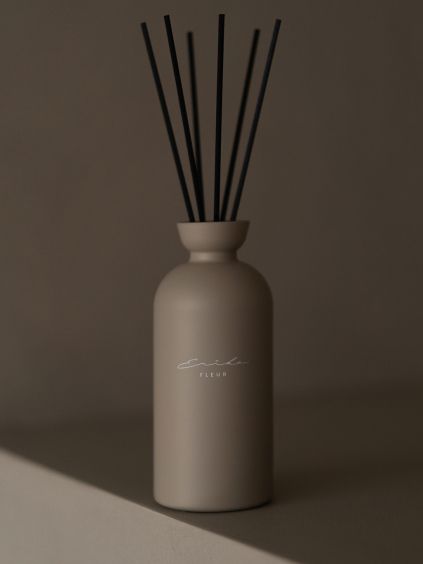 Difuzér do bytu s tyčinkami FLEUR 250 ml 2