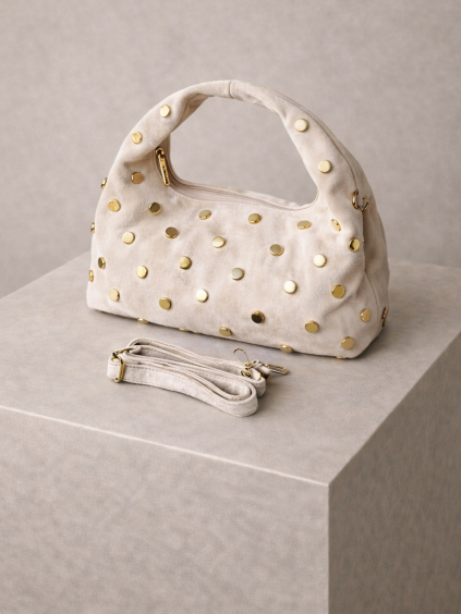 BBA2D32D 974F 4640 AA06 E9344CEB4B81