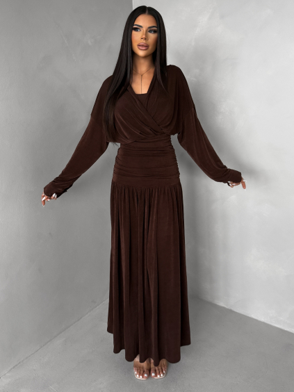 Hnědé dlouhé elegantní šaty SPIRIT s řasením (Veľkosť M/L)