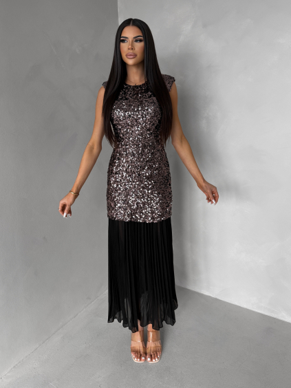 Vínové spoločenské dlhé trblietavé šaty SECTOR