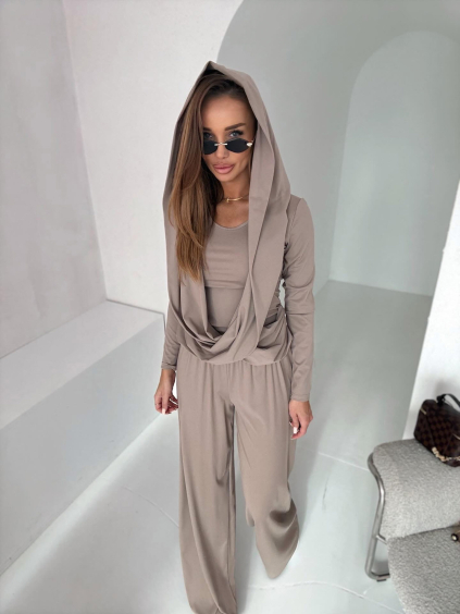 Světle hnědý luxusní stylový komplet ELEGIA (Veľkosť ONESIZE)