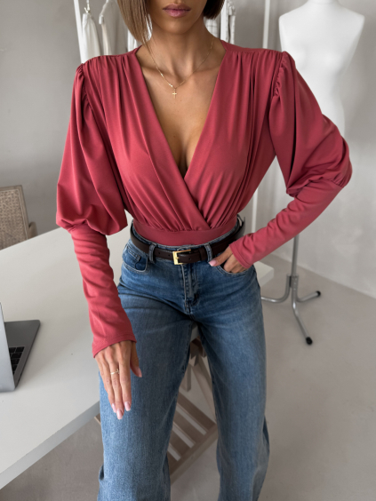 Lososové elegantní body KORBIX s výstřihem (Veľkosť ONESIZE)