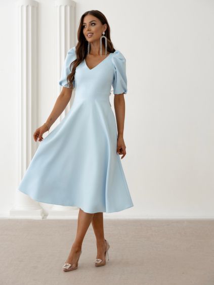Světle modré elegantní společenské midi šaty ORLAYA (Veľkosť L)