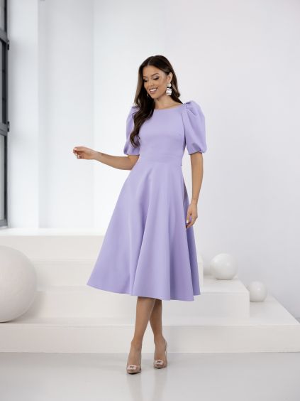 Světle fialové elegantní midi šaty VELIRA (Veľkosť L)