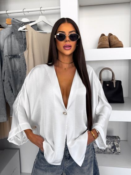Bílá elegantní oversized halenka TARATA na knoflík (Veľkosť ONESIZE)