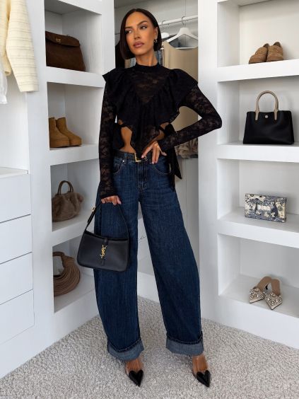 153758 1 cerny elegantni krajkovy crop top miranio s dlouhym rukavem
