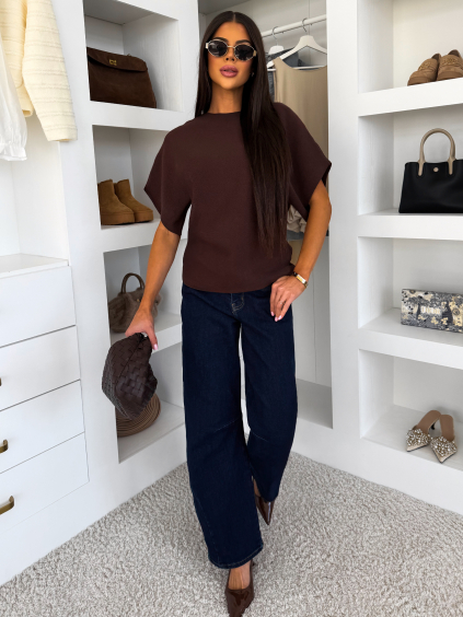 Tmavě hnědý elegantní pohodlný oversize svetřík BELLISIMA (Veľkosť ONESIZE)
