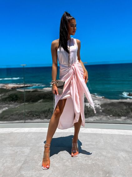 73346 1 baby ruzove leskle elegantni saty libiosi na jedno rameno