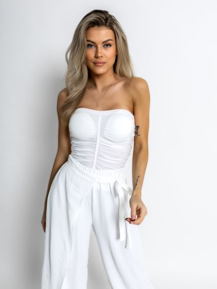 93238 1 bily basic top dresdeni s vycpavkami