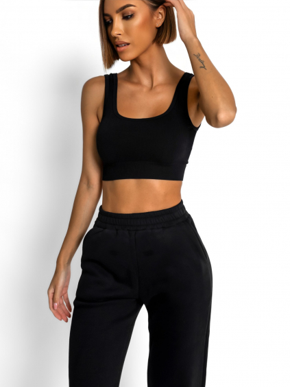 Čierny športový rebrovaný crop top ROJELIO