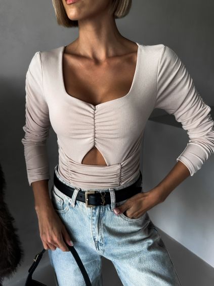 109204 1 bezove elegantni body ecem s vystrihem