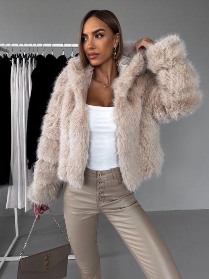 Krémový faux fur kožešinový kabátek GUDRUNIL (Veľkosť M/L)