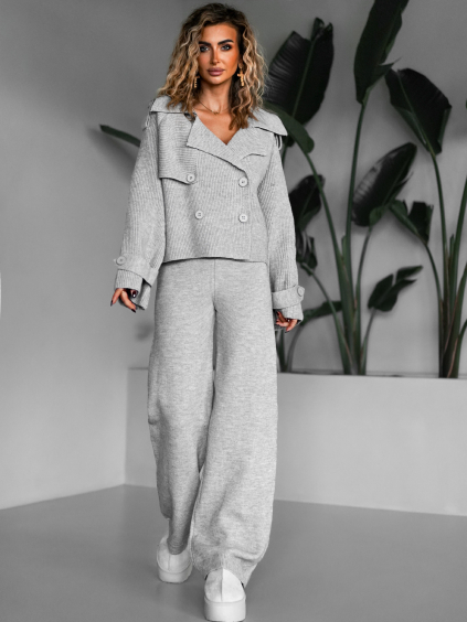 Sivý svetrový nohavicový dvojradový komplet HERKY