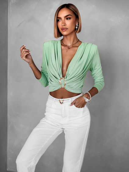 Svetlo zelený elegantný top BOSTRIK s výstrihom