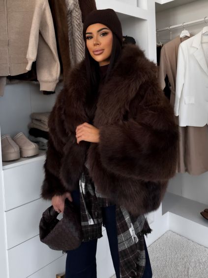 Hnědý faux fur kožešinový kabátek KIRELIA (Veľkosť M/L)