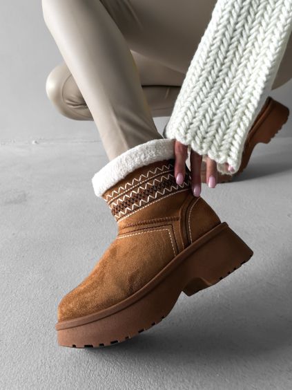 Hnědé stylové válenky ORIENO s kožíškem (Veľkosť 36)