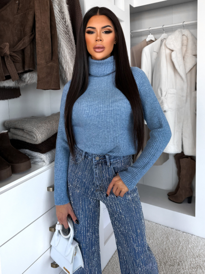 Modrý elegantný sveter rolák XANDRIA s golierom