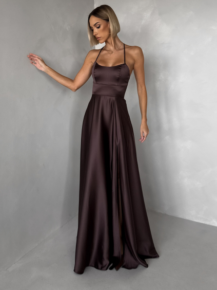 Hnedé dlhé plesové spoločenské šaty CELLINES so šnurovaním a rázporkom