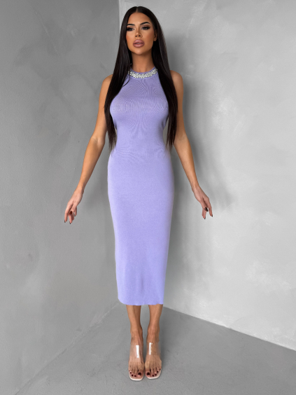 Svetlofialové úpletové šaty KALANENI so zdobením pri krku