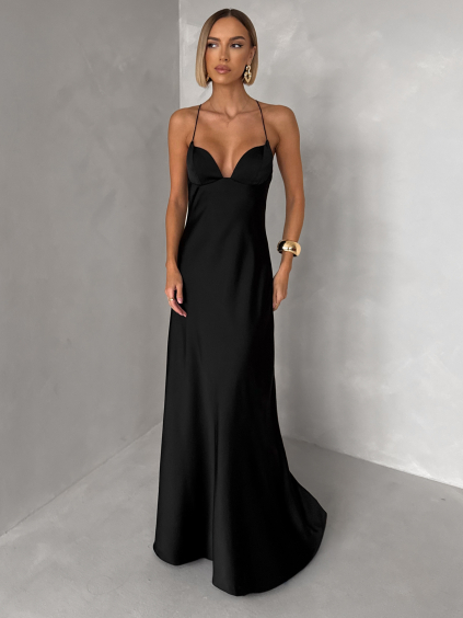 Černé společenské dlouhé šaty ZUNDARA na ramínka (Veľkosť L)