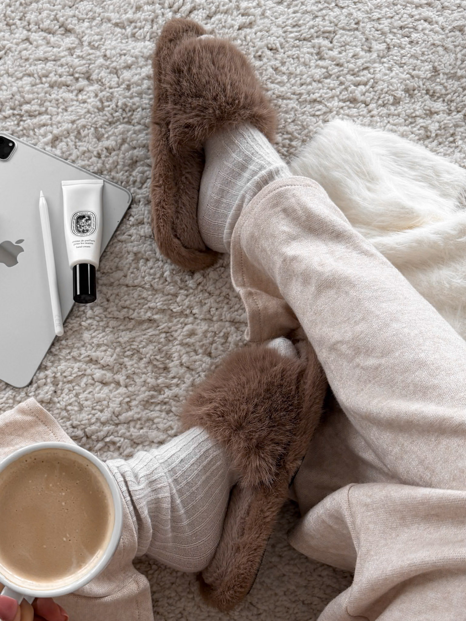 Hnedé huňaté šľapky PUFFY Veľkosť: 40-41