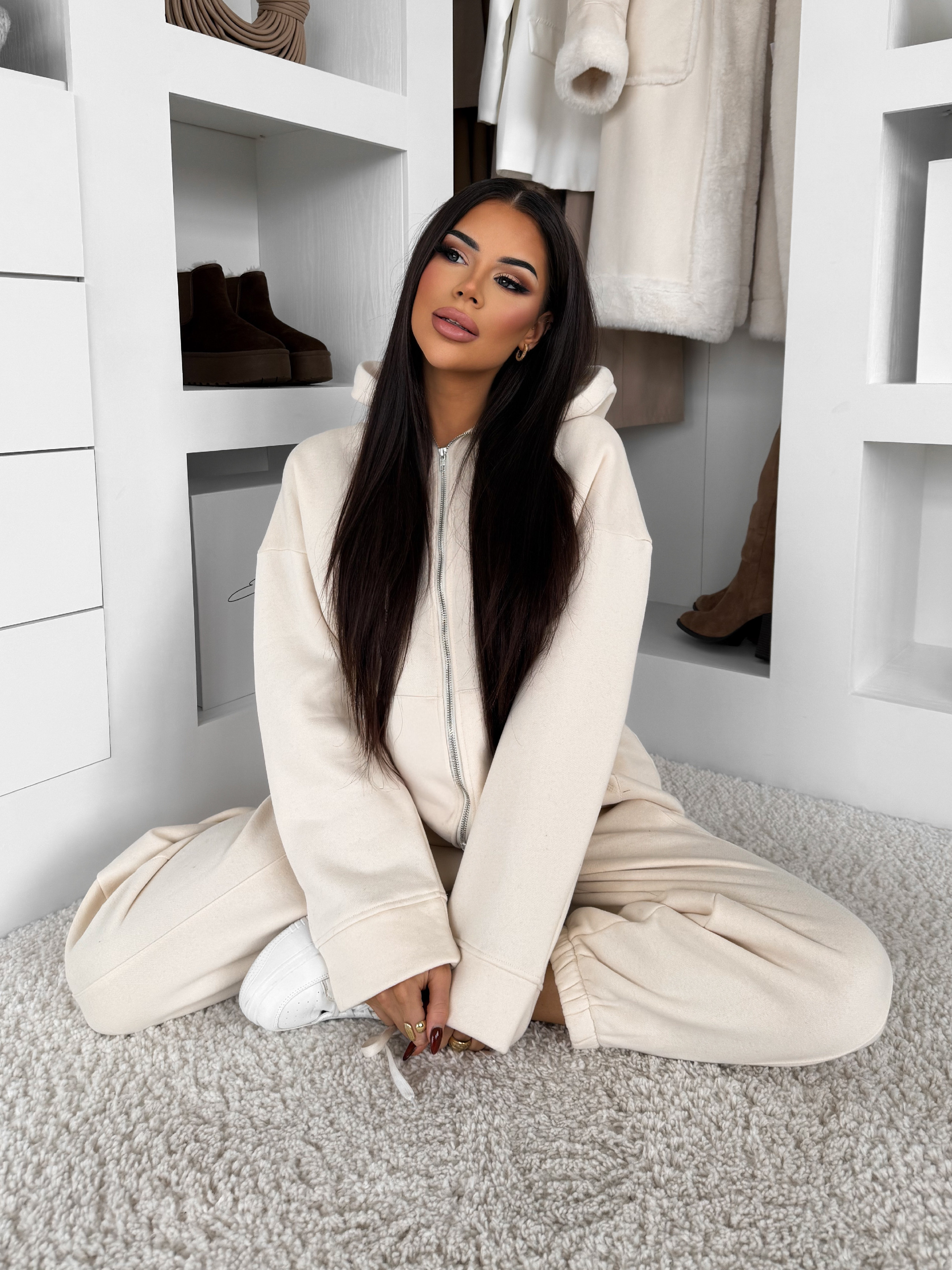 Krémové bavlnené pohodlné tepláky MOTION Veľkosť: S/M