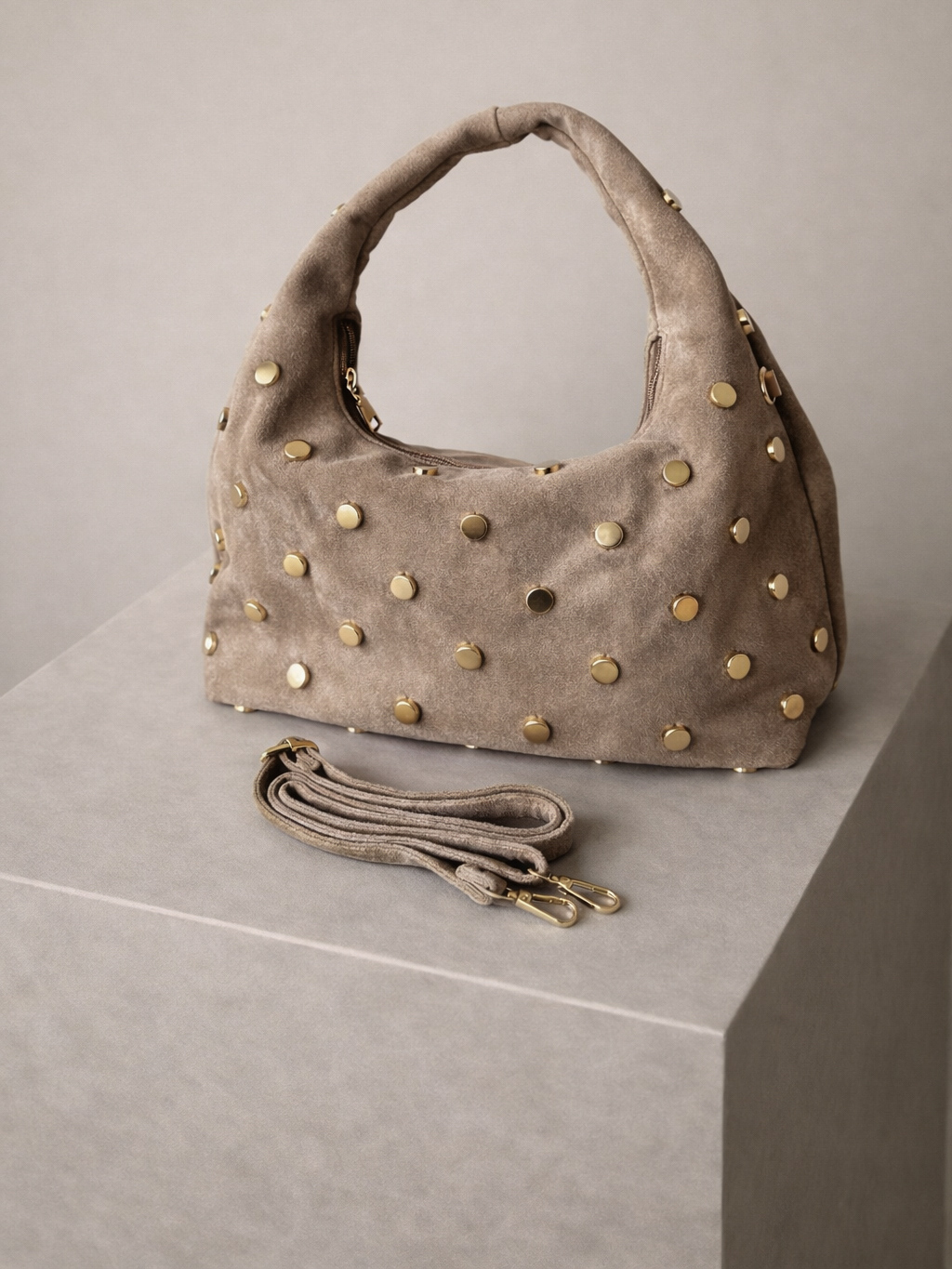 Béžová semišová kabelka so cvokmi TUZAREX Veľkosť: ONESIZE