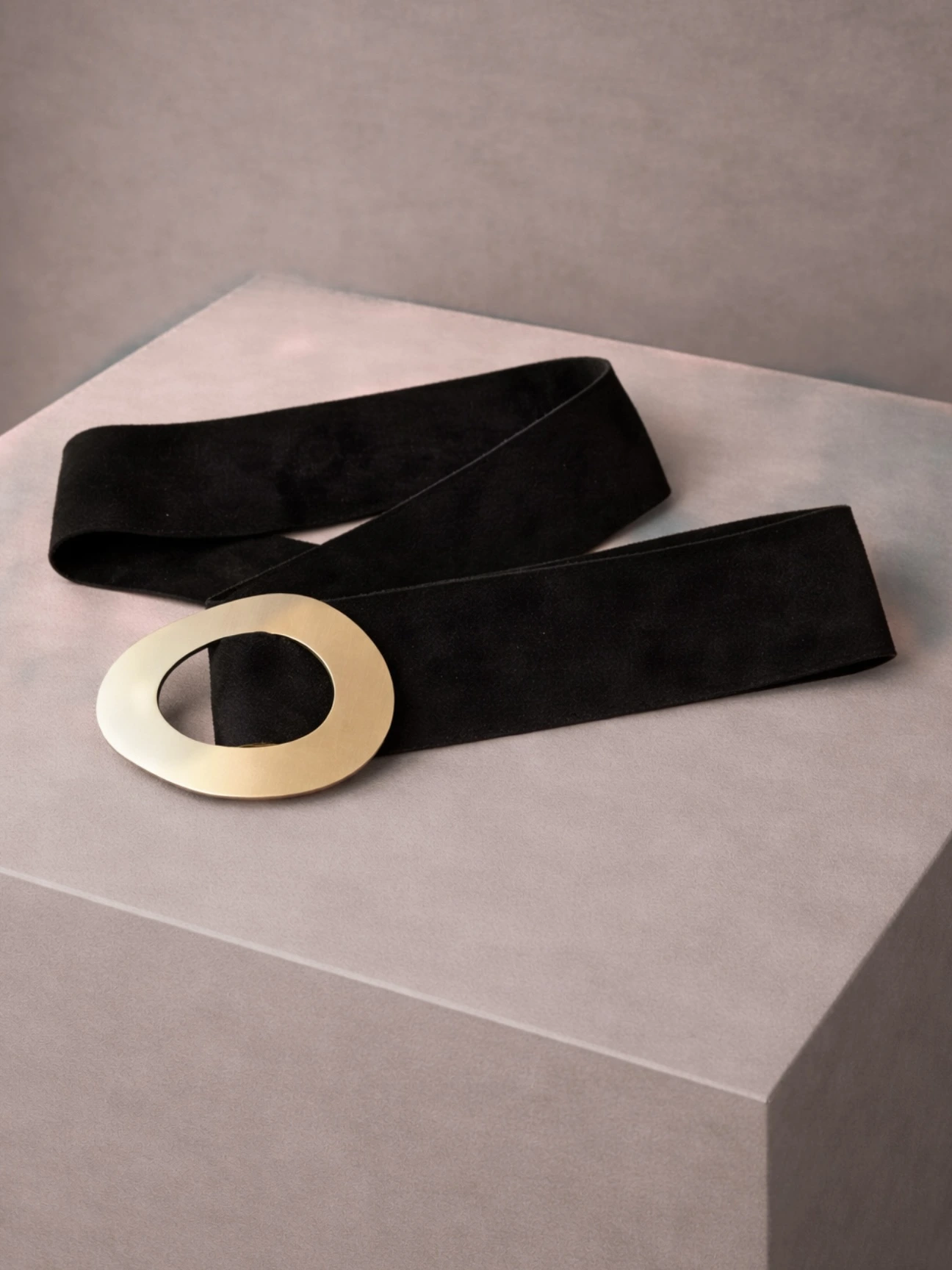 Čierny široký semišový opasok XELMINA Veľkosť: 110 cm