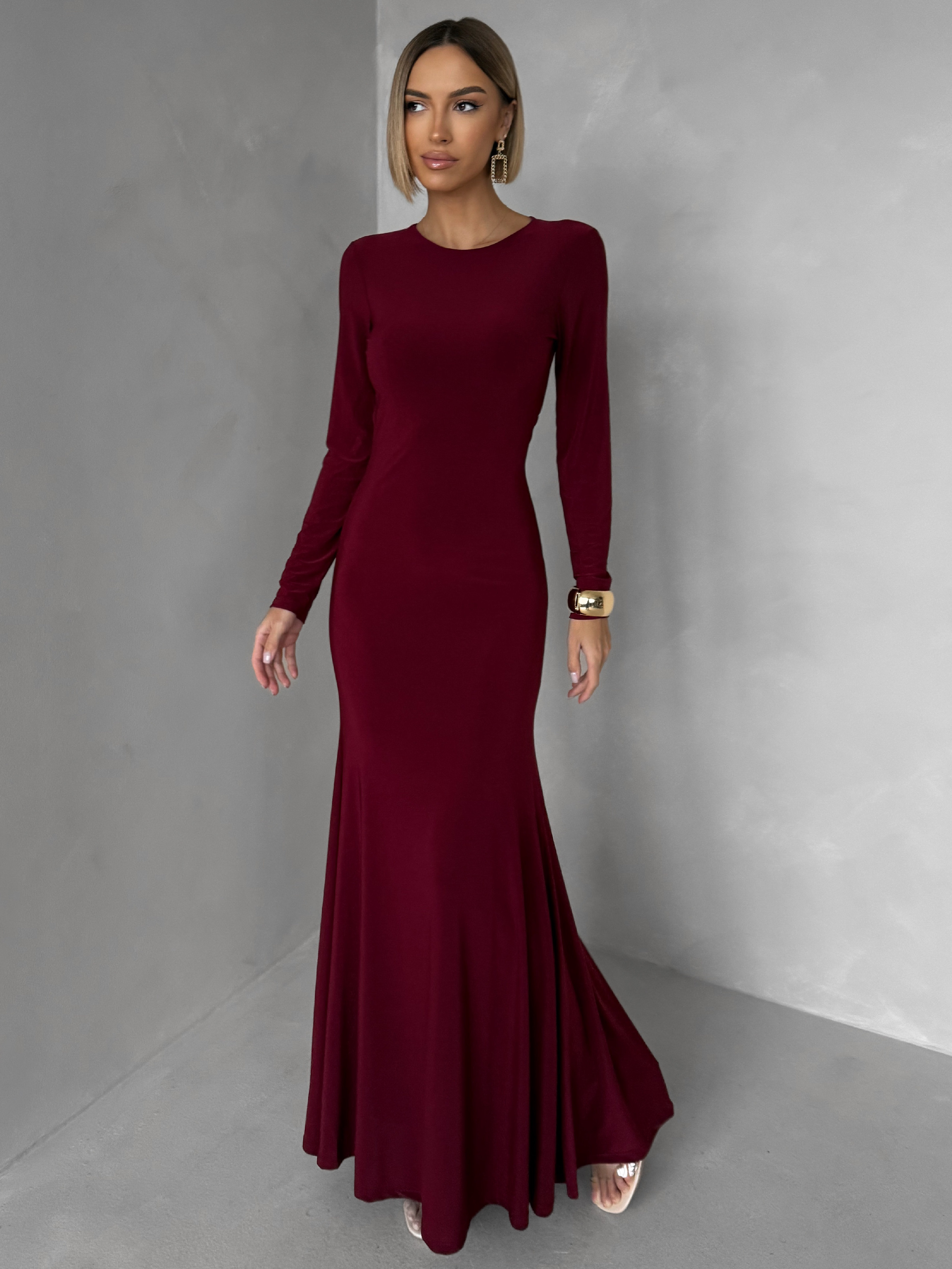 Vínové jednoduché spoločenské dlhé šaty MORIEL Veľkosť: ONESIZE