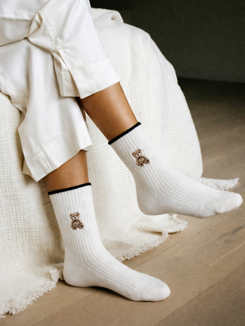 Biele vysoké ponožky JAVONTE Veľkosť: ONESIZE