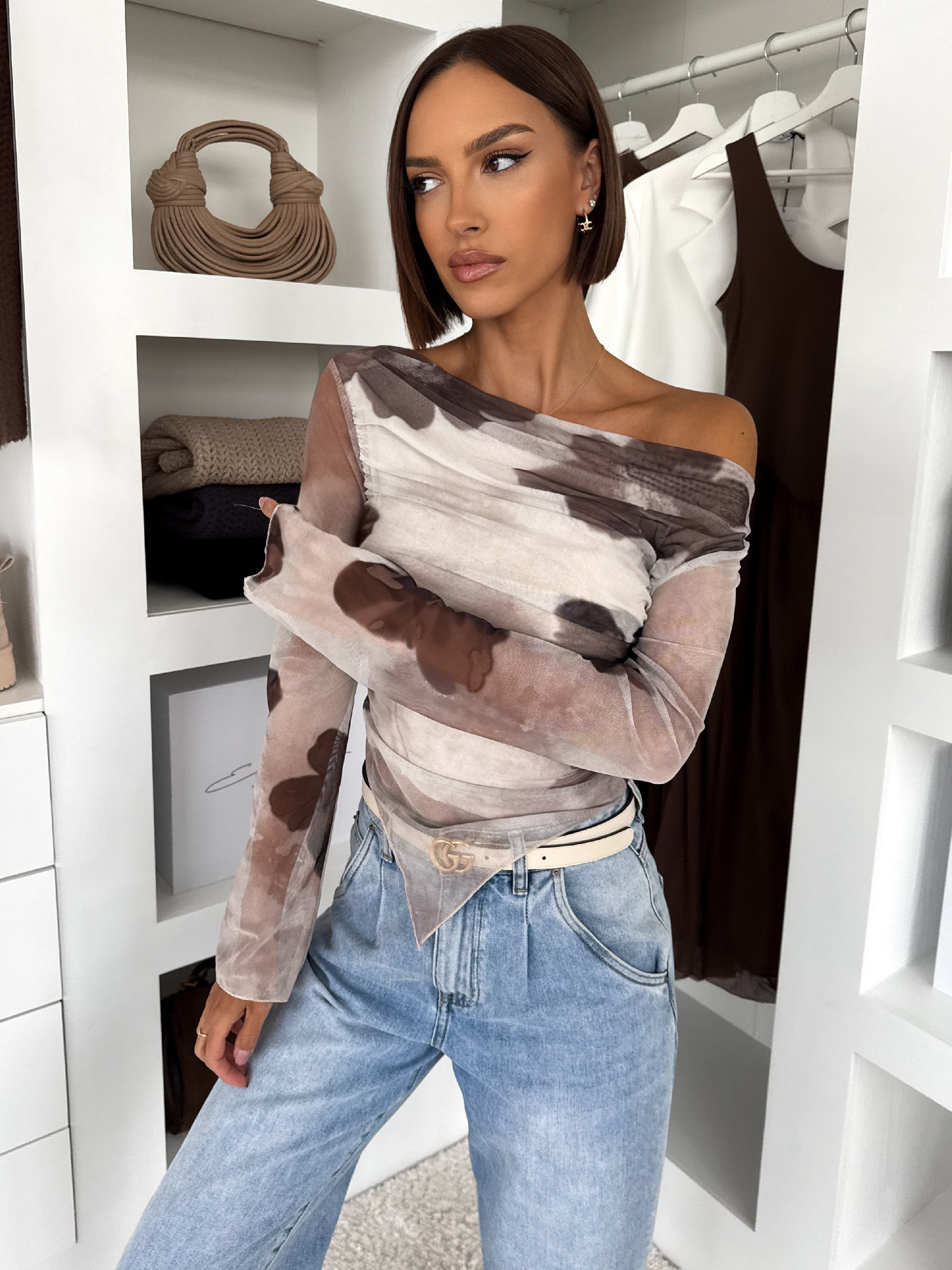 Hnedý kvetovaný top ONDRALIS Veľkosť: ONESIZE