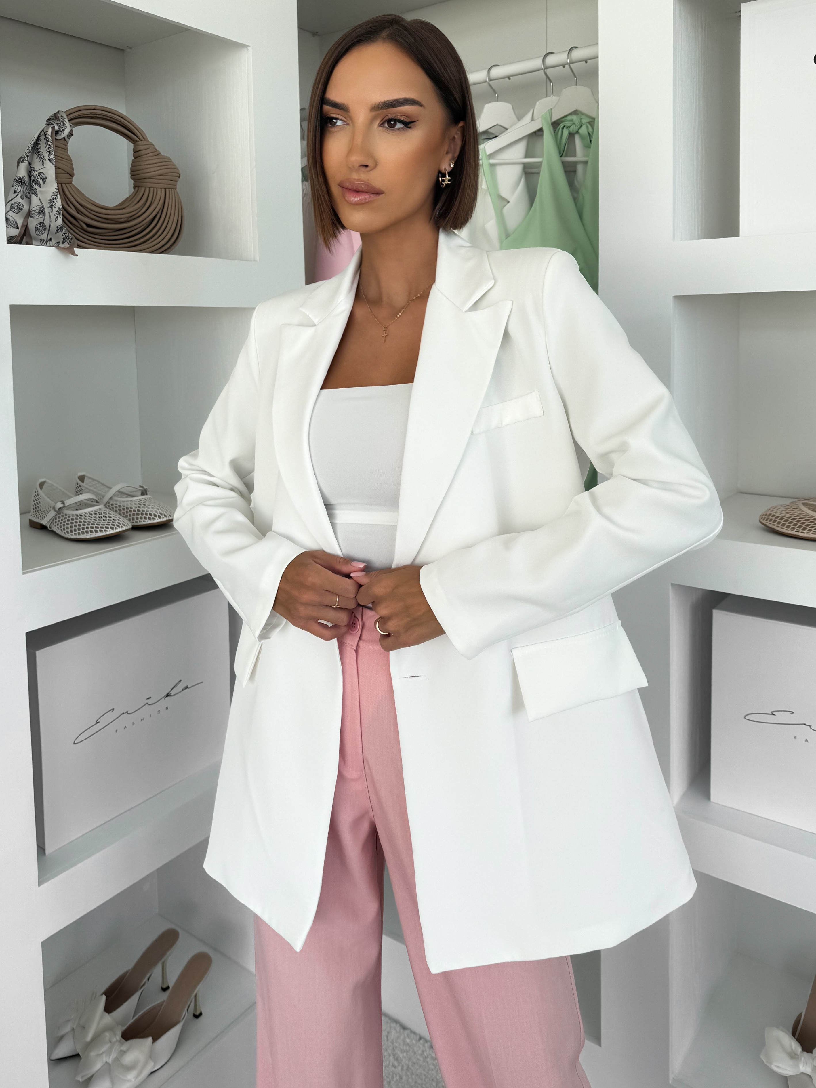 Biele basic dlhšie sako SAREVA Veľkosť: ONESIZE