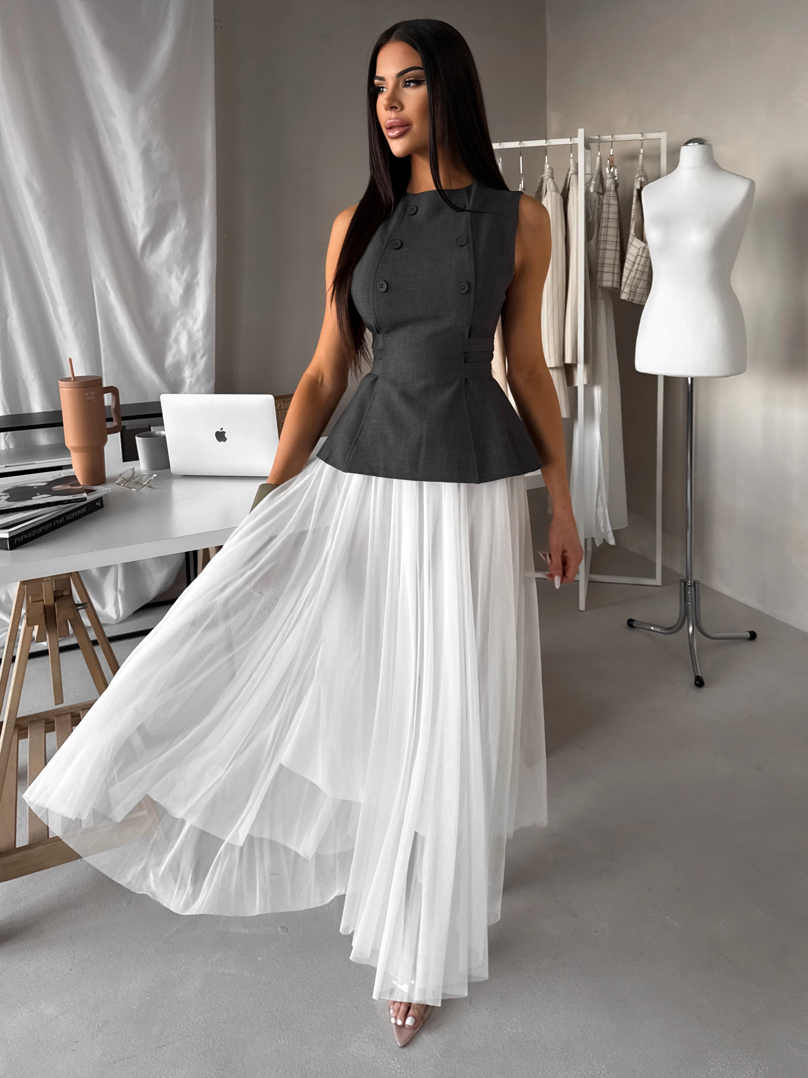 Šedá elegantná vestička top GLARITKA Veľkosť: S