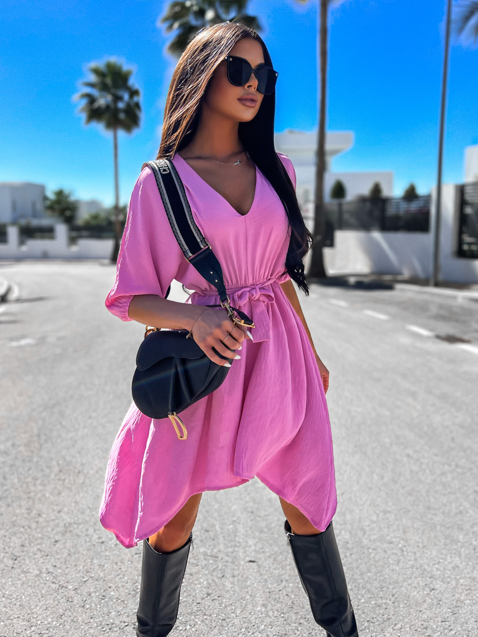 Ružové ľahké šaty MULLBERY s výstrihom Veľkosť: ONESIZE