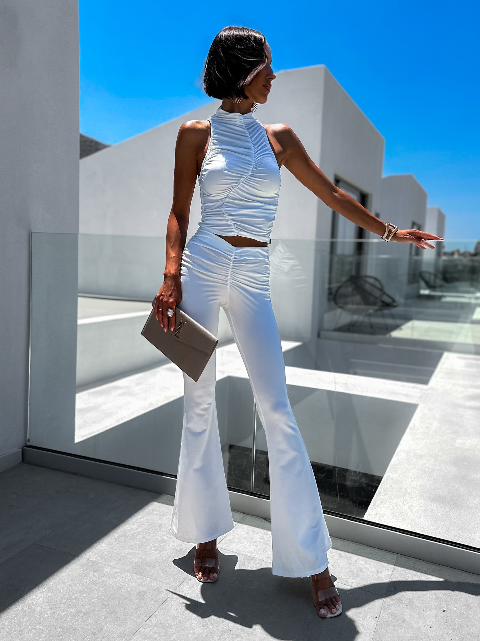 Biely elegantný dvojdielny komplet COLENS s vrásnením Veľkosť: S/M