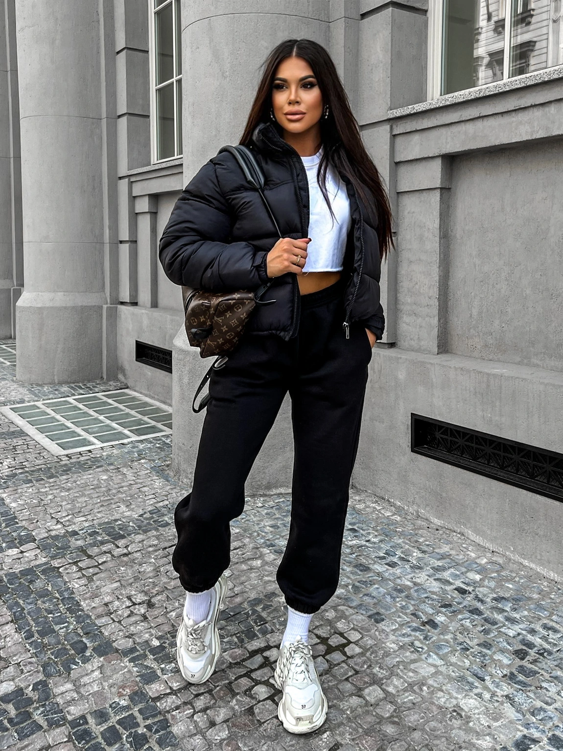 Čierna prešívaná bunda LODGE Veľkosť: S