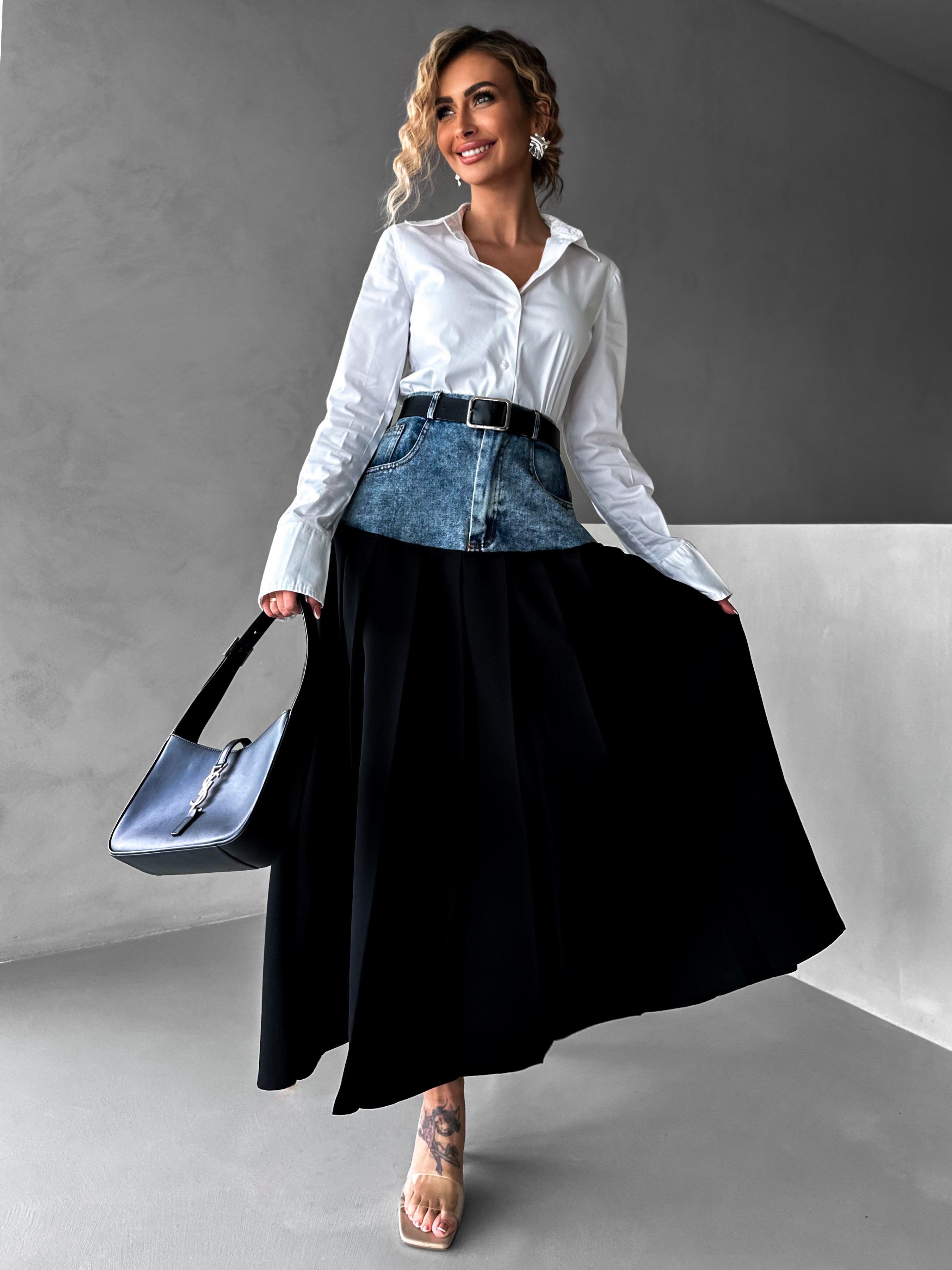 Čierna plisovaná dlhá sukňa AUKE s denimom Veľkosť: S