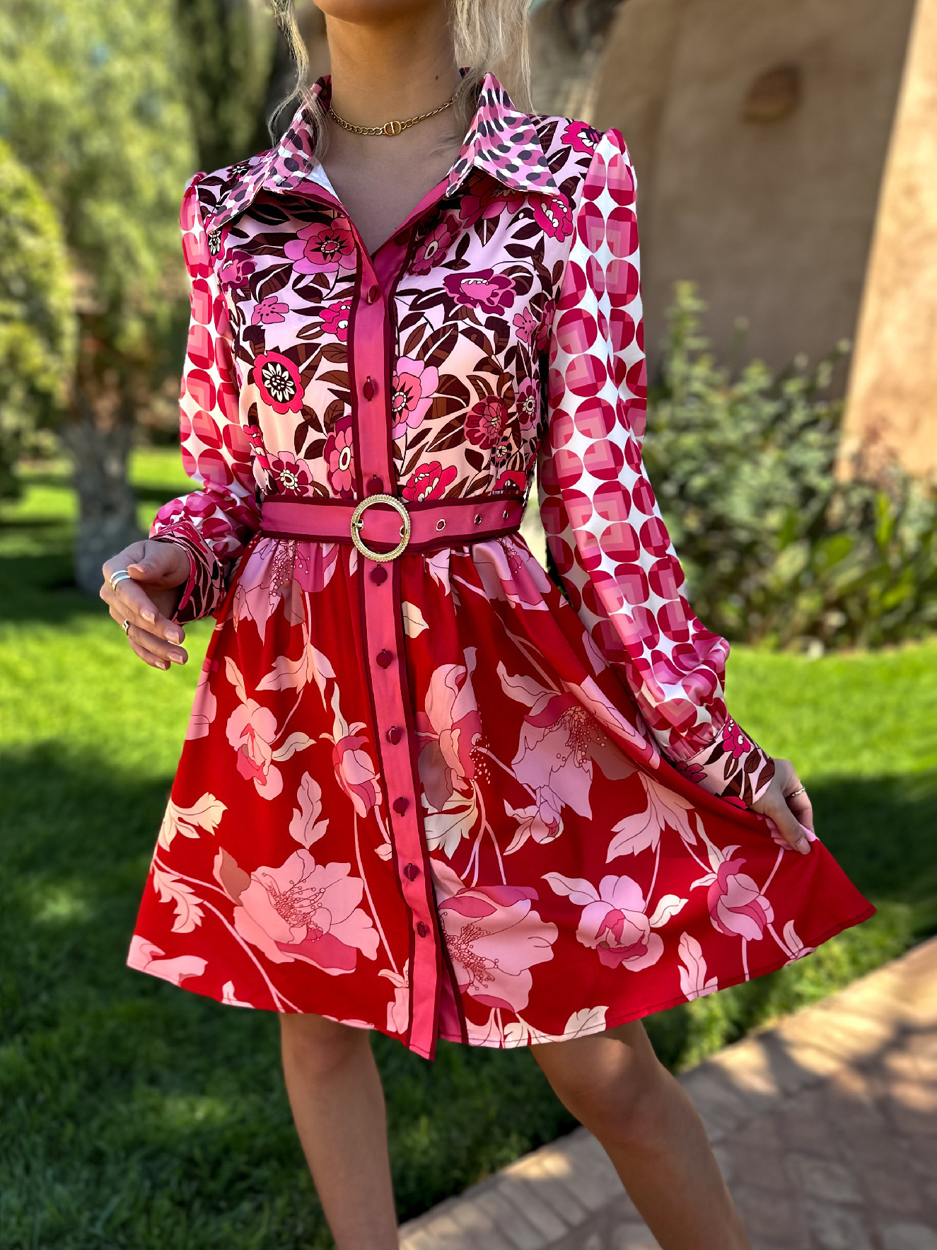 Ružové krátke košeľové šaty FULVIN s opaskom Veľkosť: S/M