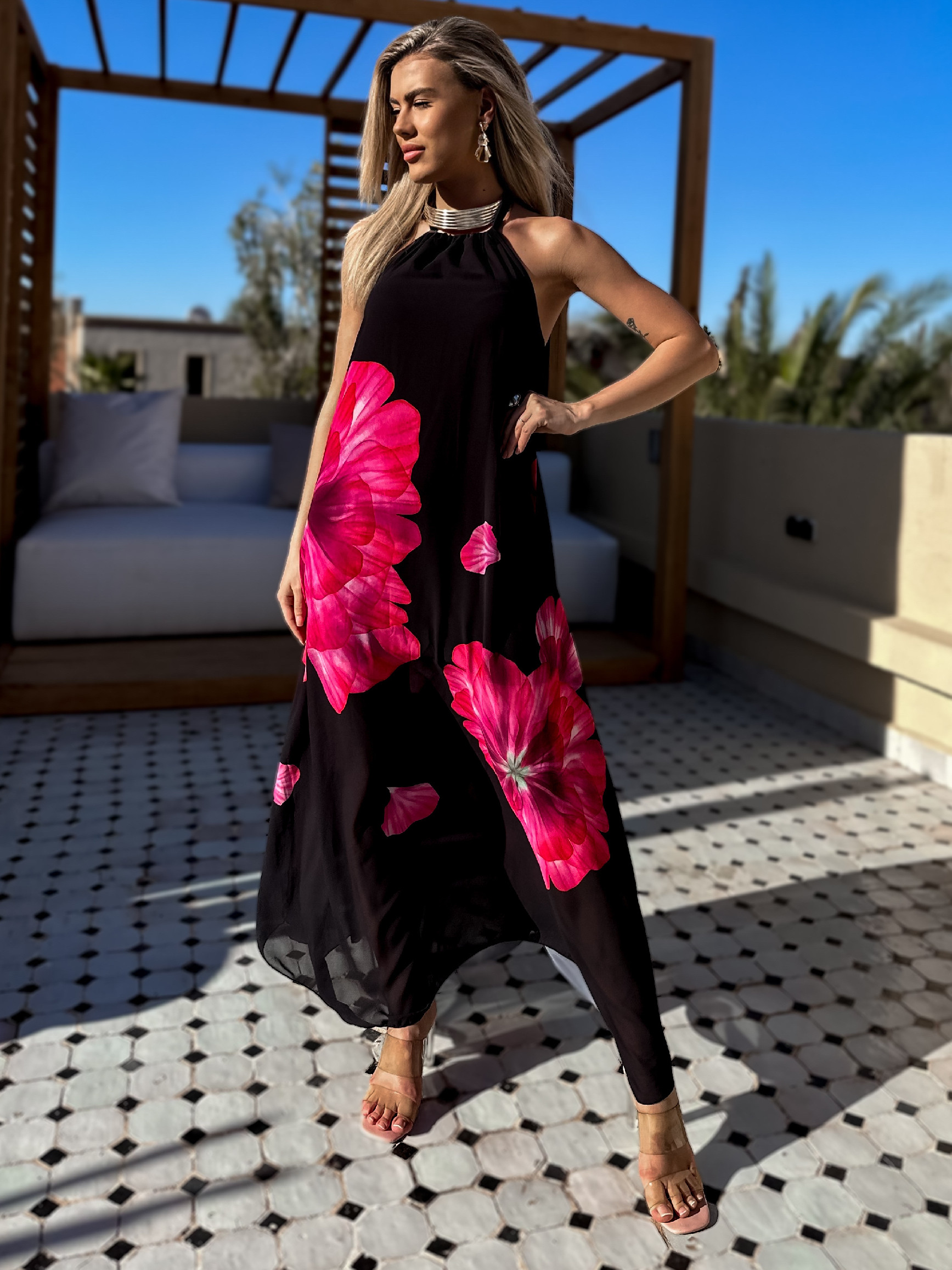 Čierne dlhé elegantné letné šaty GERDINES Veľkosť: ONESIZE