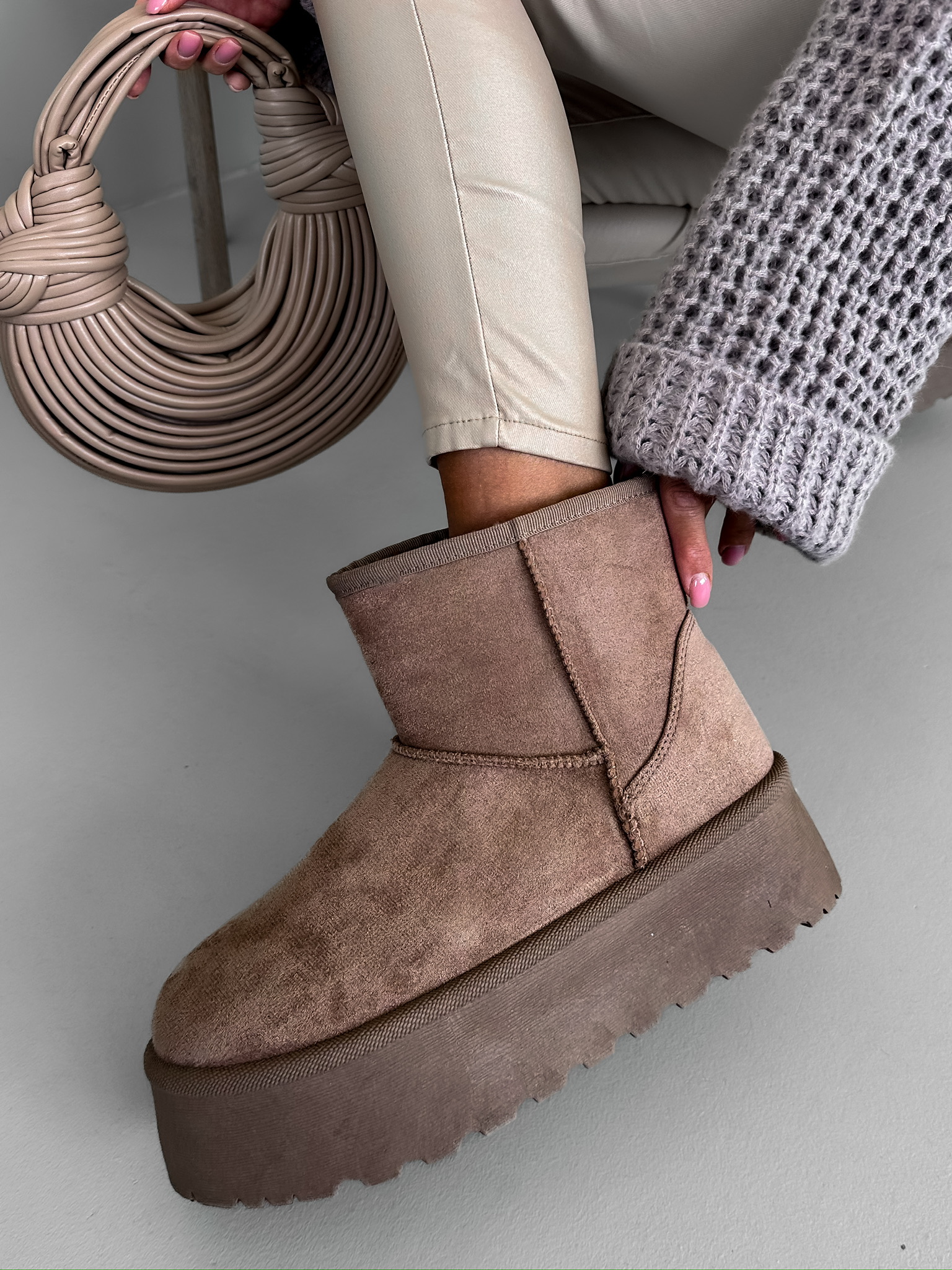 Hnedé válenky STERIE s platformou Veľkosť: 36