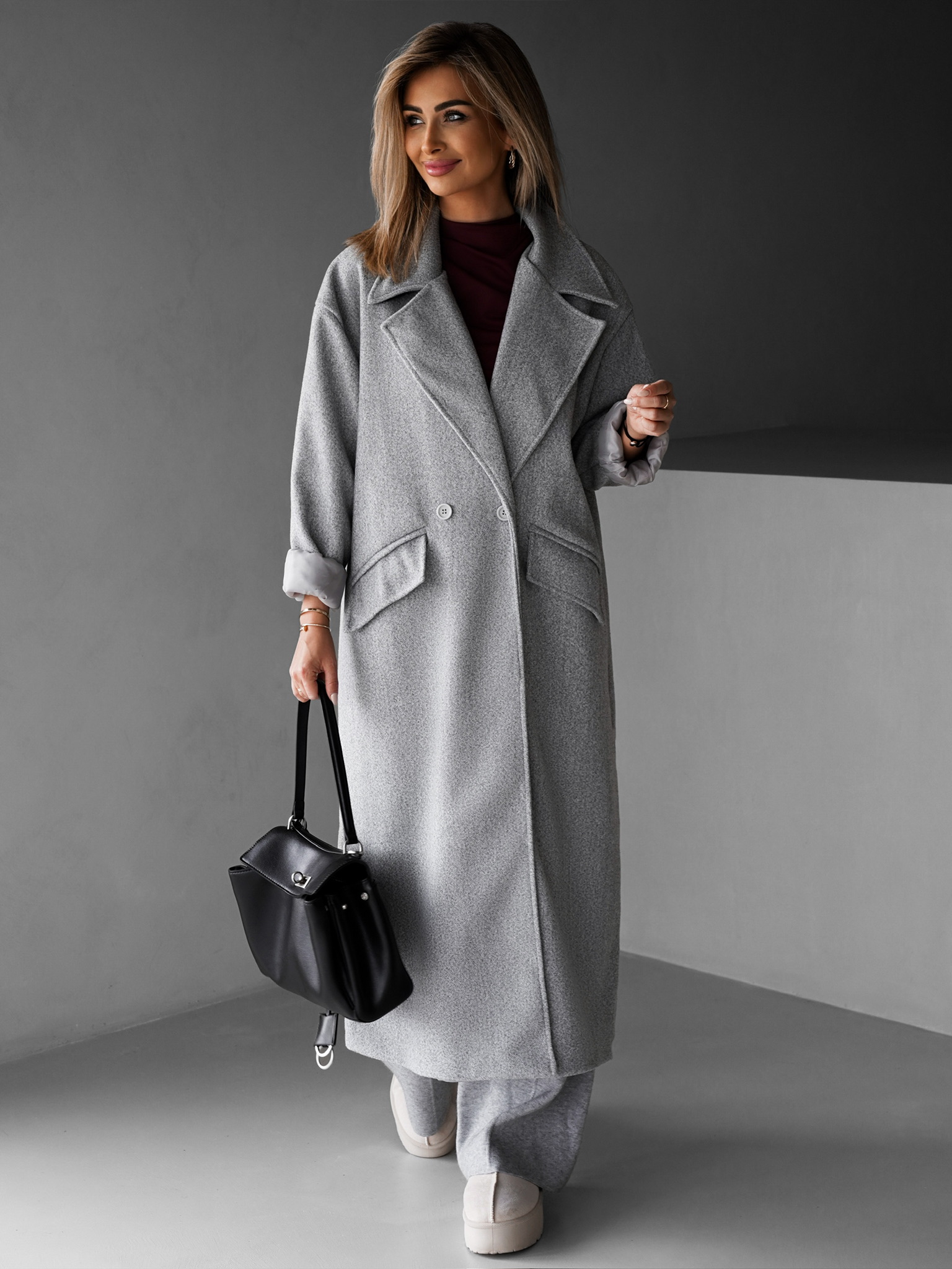 Sivý dlhý oversize flaušový kabát YATTO Veľkosť: ONESIZE