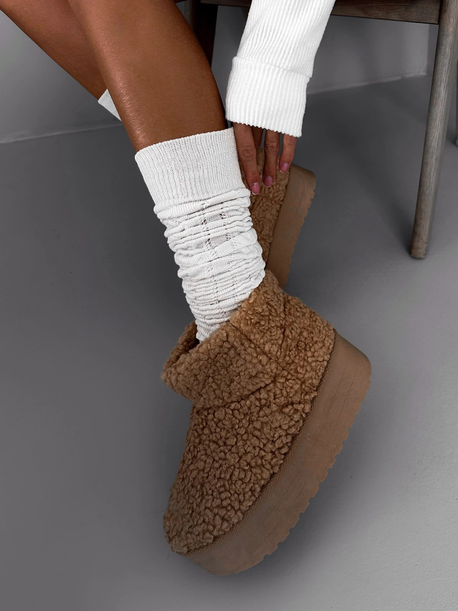 Svetlohnedé válenky DUARTE s vysokou podrážkou Veľkosť: 41