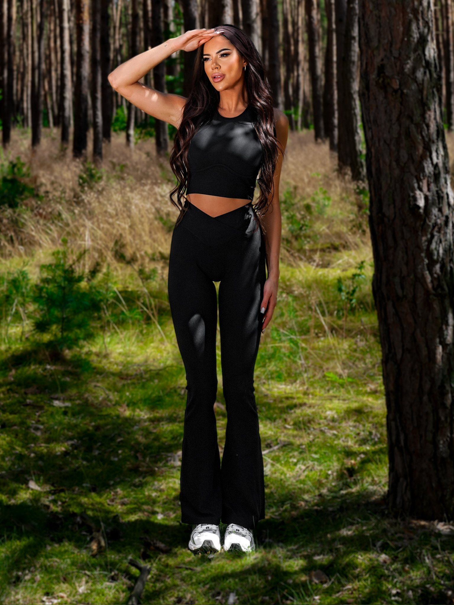 Čierne zvonové legíny ZETERA s push up efektom Veľkosť: L