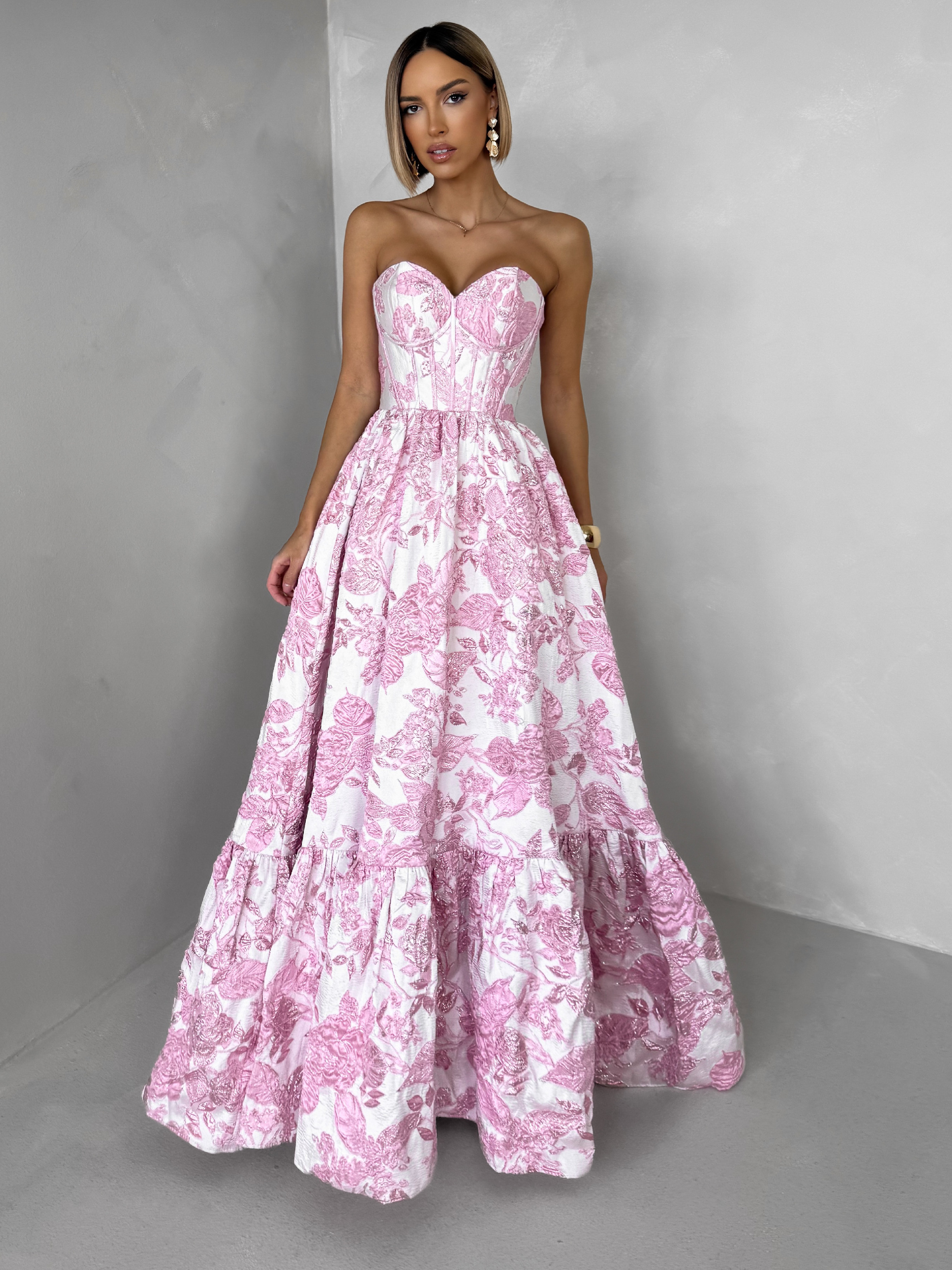 Ružové spoločenské dlhé šaty VENOLIA s kvetinovým vzorom Veľkosť: S