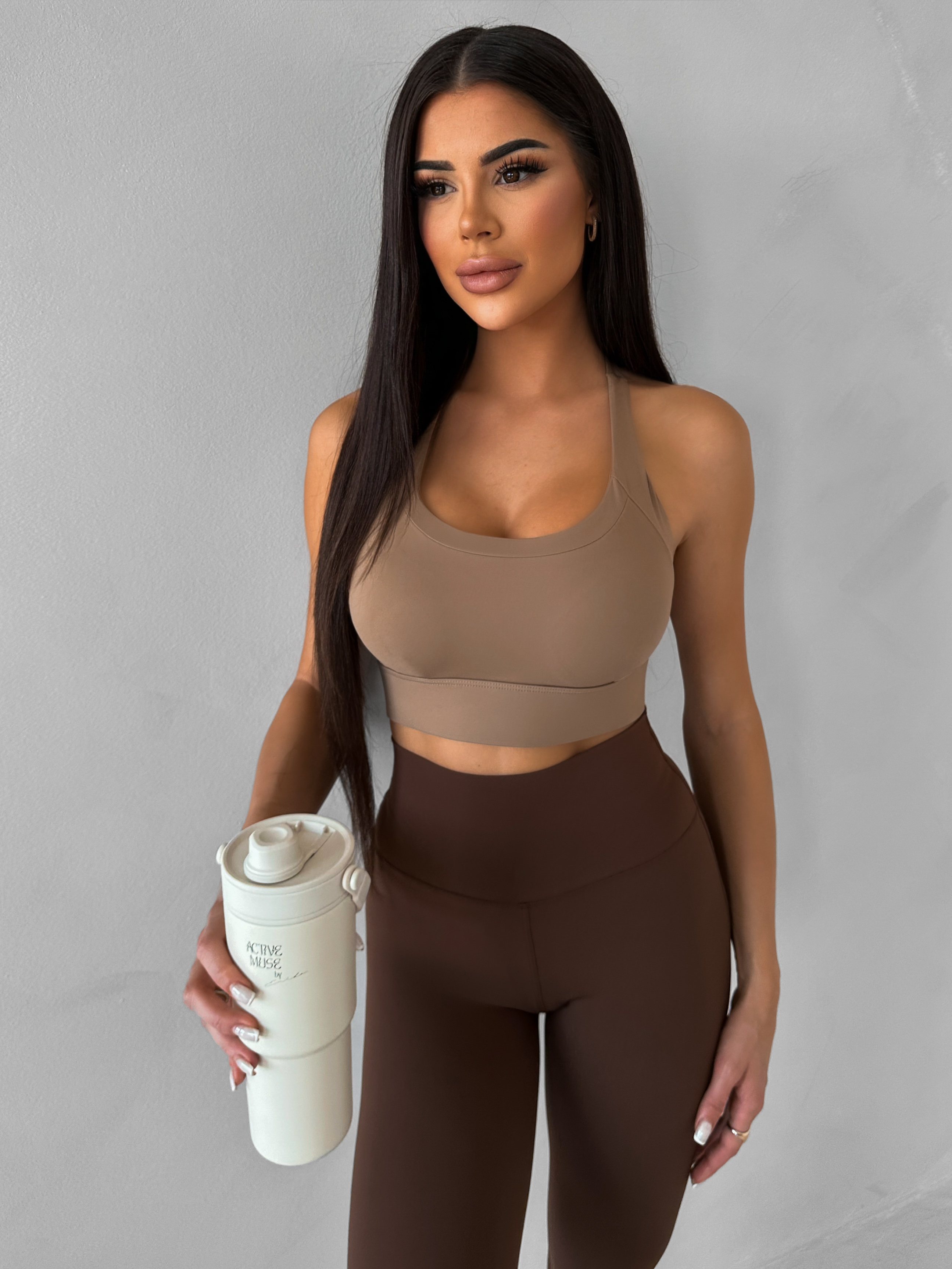 E-shop Hnedá športová fitness podprsenka SONDEL