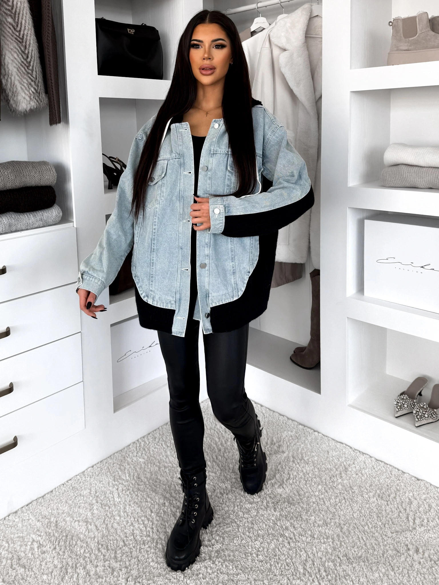 Modro-čierna džínsová bunda ZAFRINE s kapucňou Veľkosť: ONESIZE