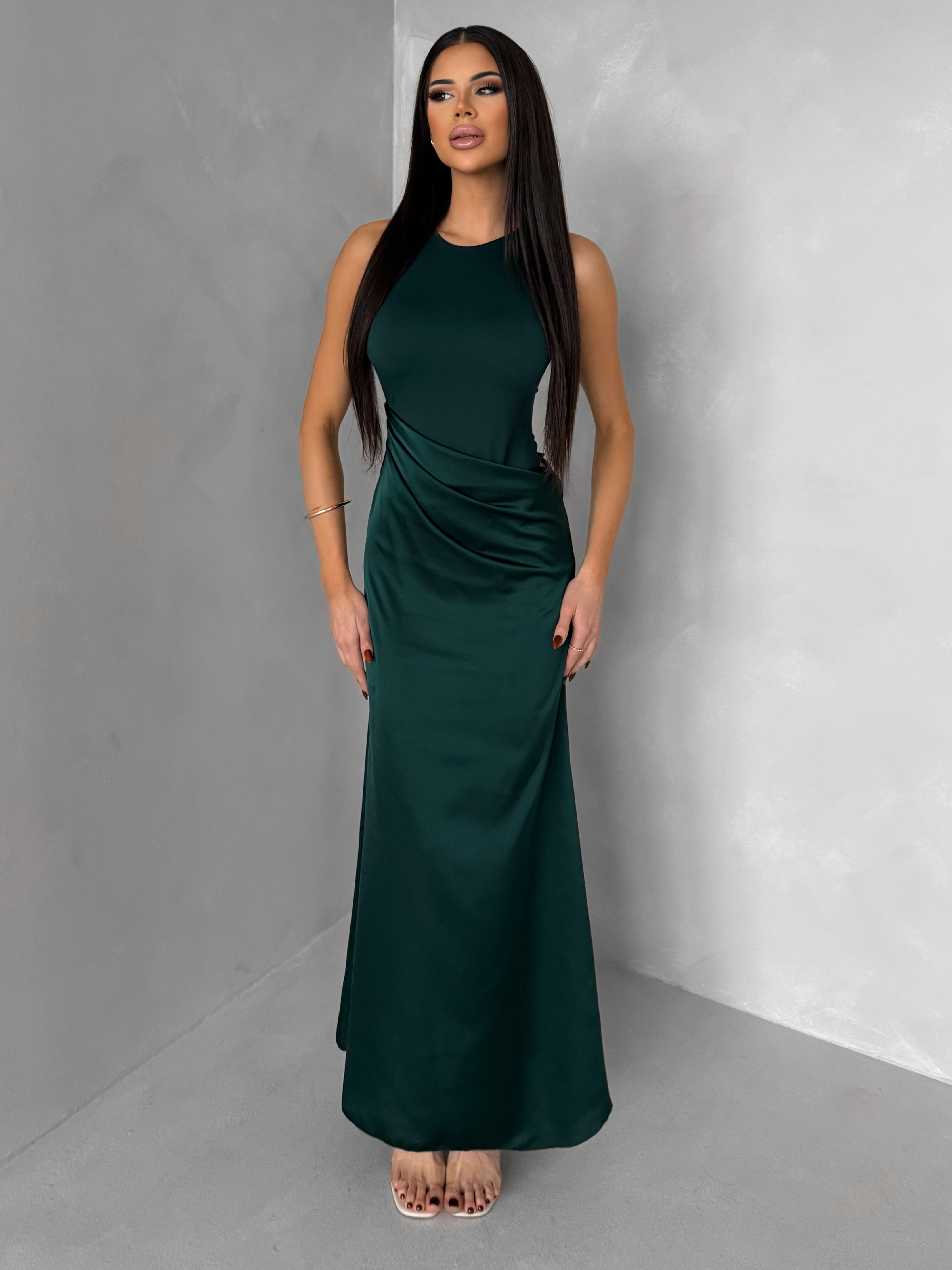 Smaragdové spoločenské šaty VEĽMORO s bodmi Veľkosť: ONESIZE