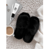 Čierne huňaté šľapky PUFFY