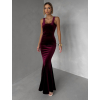 Vínové zamatové spoločenské šaty UMERY