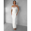 Biele spoločenské vypasované dlhé šaty BELSANTE s rázporkom (Veľkosť L)